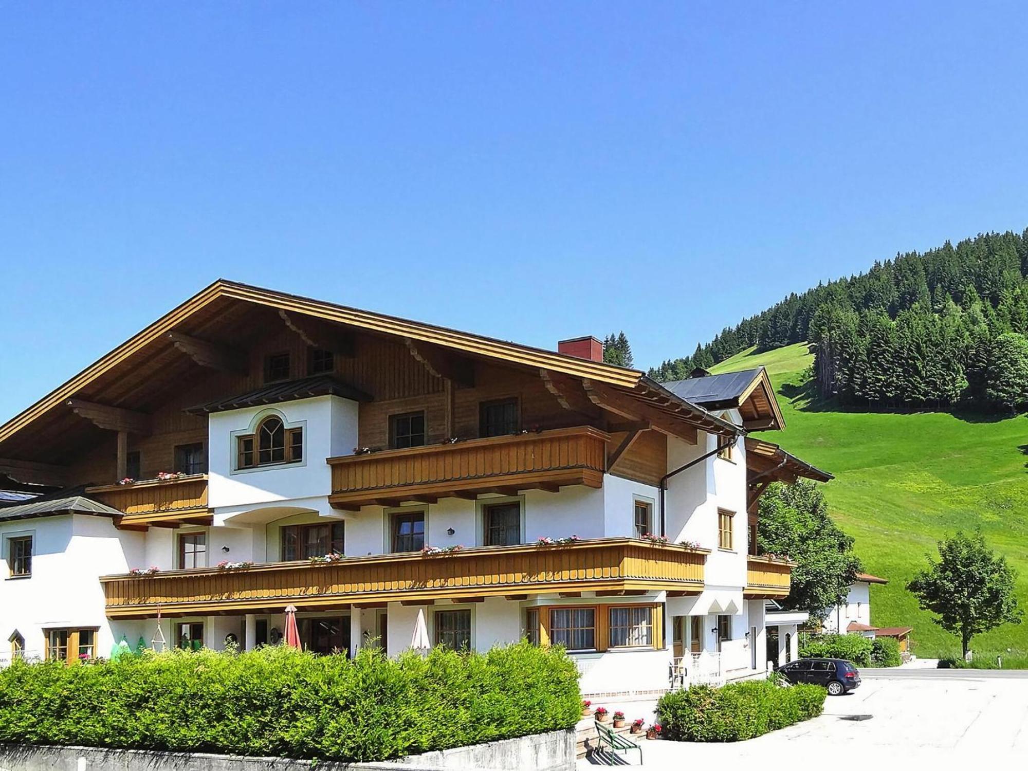Apartment In Filzmoos With Garden Exterior photo